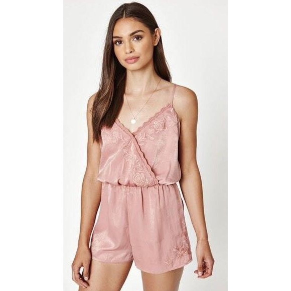 Kendall & Kylie Satin Surplice Romper Black Medium